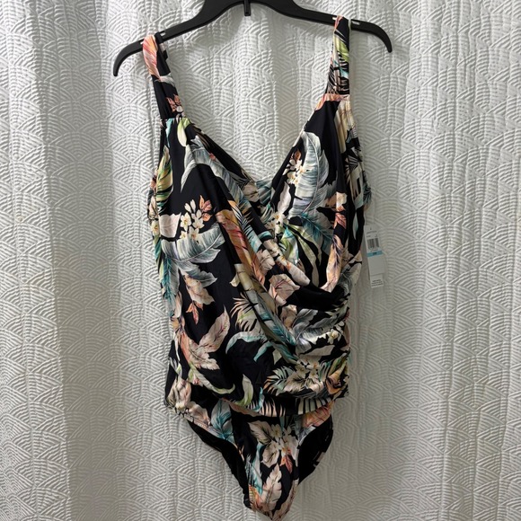 Jantzen Floral One Piece‎ Swimsuit Tummy Control Women's 20W - Picture 1 of 7